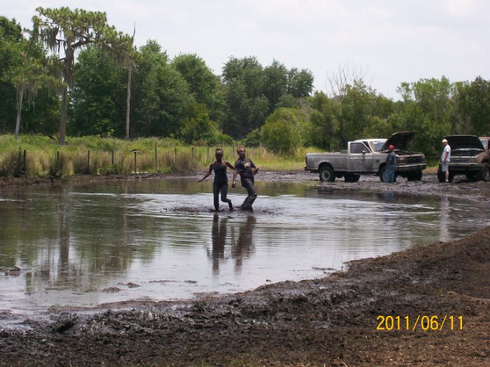 2011-Jun-11_HGR4X4_JessesBD_P1 016